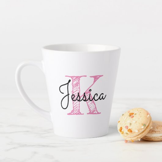 Grillige kalligrafie Roze en Zwarte Monogram Latte Mok (In situ)