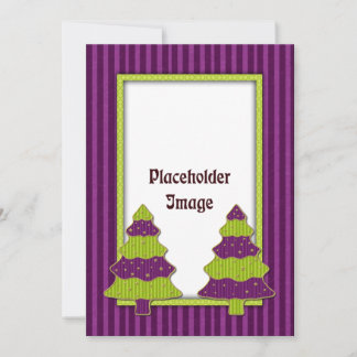 Grillige kerstboom en gouden sterren feestdagenkaart