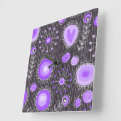 Grillige paarse grijze harten en bloemen bloemmoti vierkante klok (Hoek)