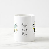 grillige slaperige bij koffiemok (Center)