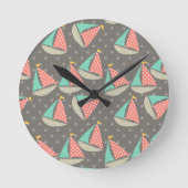 Grillige Zeilboten Ronde Klok (Voorkant)