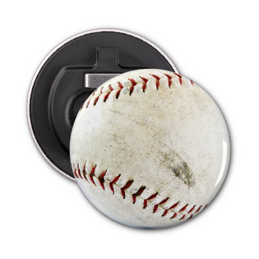 Grimy Dirty Softball of Baseball Button Flesopener (Voorkant)