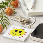 Grin Face met Red Hearts gepersonaliseerd Sleutelhanger (Voorkant Rechts)
