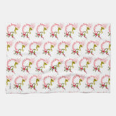 Grinch Blowing the Merry Grinchmas Horn Theedoek (Horizontaal)