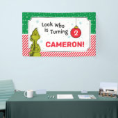 Grinch Rood en Groen Sneeuwvlok Verjaardag Spandoek (Beurs)