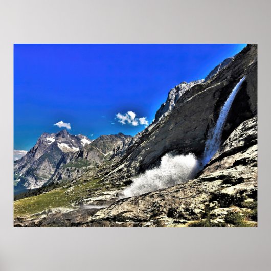 Grindelwald Waterfall Poster (Voorkant)