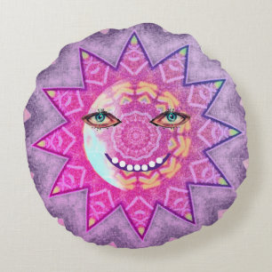 Grinende maan en zon, dag en nacht rond kussen