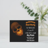 Grinning Gold Skull op zwarte uitnodiging (Staand voorkant)