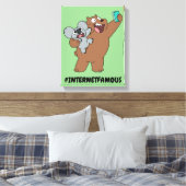 Grizz & Nom Nom - #InternetFamous Canvas Afdruk (Insitu (Slaapkamer))