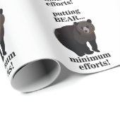 Grizzly Bear Putting Bear Minimum Efforts Funny Cadeaupapier (Rol Hoek)