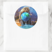 Grizzly Beer Hugging Planet Earth Day Ronde Sticker (Tas)