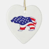 Grizzly beer in de Amerikaanse vlag Keramisch Ornament (Rechts)