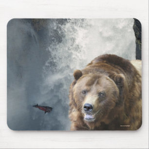Grizzly Beer Salmon & Waterfall Wildlife Mousepad Muismat