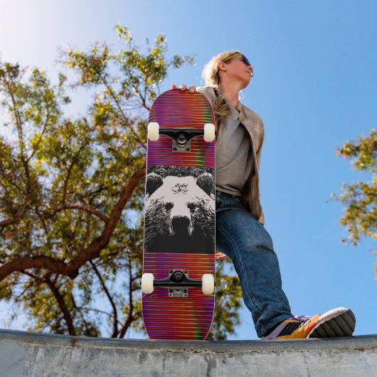 GRIZZLY BEER SKATEBOARDS (Buiten 1)