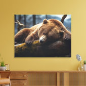 GRIZZLY BEER SLAPENDE OMWONDEN CANVAS PRINT (Insitu (Woonkamer))