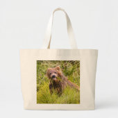 Grizzly cub grazing, Alaska Grote Tote Bag (Voorkant)