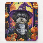 Grizzly uitziende Havanese hond Halloween heks en  Muismat (Voorkant)