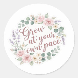 Groei in Je Eigen Tempo – Inspirerende Bloemenschi Ronde Sticker