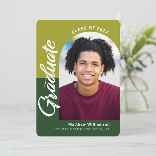 Groen Afstuderen 4 Foto Bold Arch Script Modern Aankondiging (Staand voorkant)
