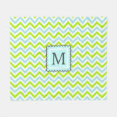 Groen & Aqua Blauw Chevron Custom Monogram Fleece Deken (Voorkant (Horizontaal))