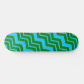 Groen Blauw Chevron Zigzag Ontwerp Persoonlijk Skateboard (Horizontaal)