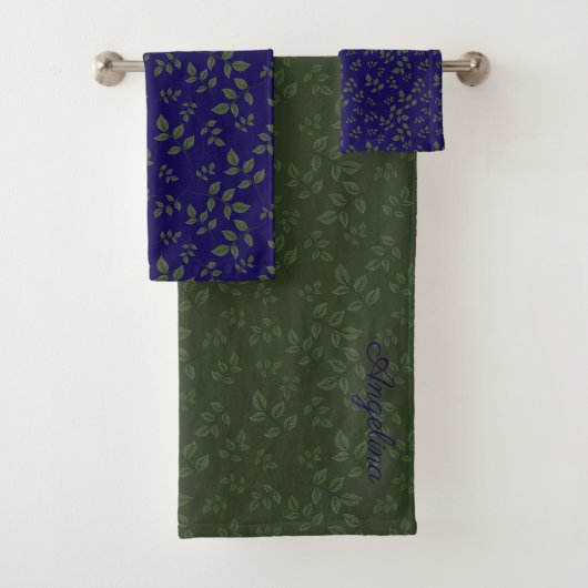 Groen blauw patroon bladeren monogram bad handdoek (Insitu)