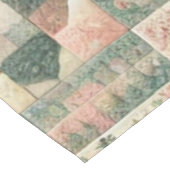 Groen & Blush Roze Patchwork Quilt  Bloemen Tafelkleed (Gekanteld)