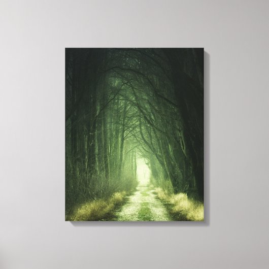 Groen bos met donkerbruin landschap canvas afdruk (Voorkant)