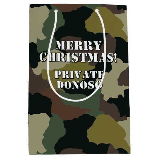 Groen Bruin Camouflage Custom Merry Christmas Medium Cadeauzakje (Voorkant)