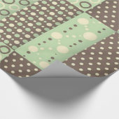 Groen bruin glanzend wrapppapier cadeaupapier (Hoek)