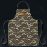 Groen Camouflage Patroon op maat Schort<br><div class="desc">Het ontwerp kenmerkt een allover camopatroon, met jouw naam of keus van verpersoonlijking. Trendy monogrammed design. Classy en fashionable dit apron maakt de perfecte mode medeplichtig. Voeg uw douanetekst aan dit ontwerp toe door de "Edit this design sjabloon"vakjes op de rechterkant van het punt te gebruiken, of de blauwe "pas...</div>