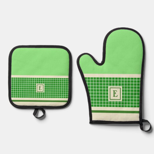 Groen chequemonogram ovenwant & pannenlap set (Voorkant)
