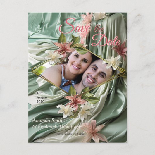 Groen, Crème, Zijden Drapes & Rozeachtige Bloemen Aankondigingskaart (Voorkant)