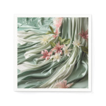 Groen, Crème, Zijden Drapes & Rozeachtige Bloemen