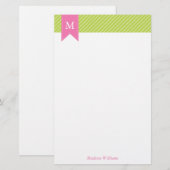 Groen diagonaal-strips patroon en roze monogram briefpapier (Voorkant / Achterkant)