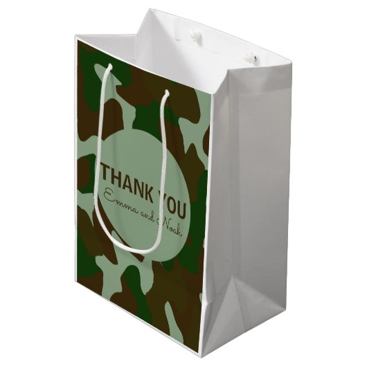 Groen & Donker Bruin Camouflage Dank u Medium Cadeauzakje (Voorkant Gekanteld)