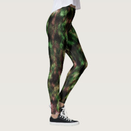 Groen, donkerst met het effect van veren. leggings