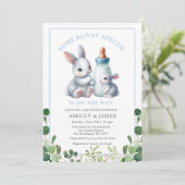 Groen Een konijntje met Baby shower Kaart (Staand voorkant)