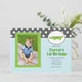 Groen en blauw Alligator Birthday Uitnodiging (Staand voorkant)