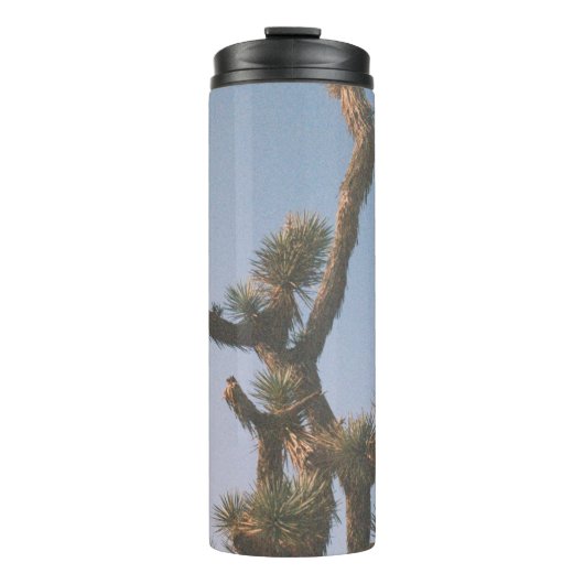 GROEN EN BROEIEN ONDER BLUE SKY THERMOSBEKER (Voorkant)