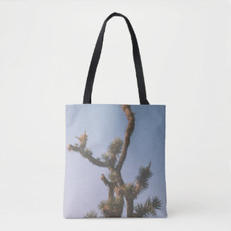GROEN EN BROEIEN ONDER BLUE SKY TOTE BAG