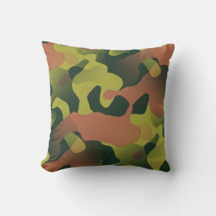 Groen en bruin camouflagepatroon kussen