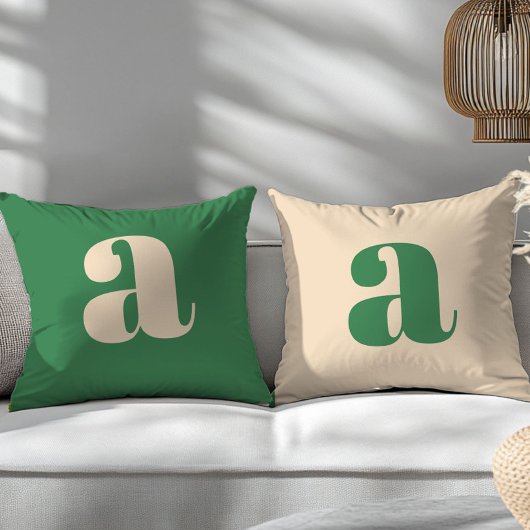 Groen en crème retro moderne initiaal kussen