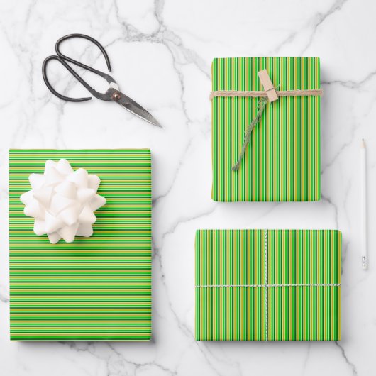 Groen en Goud Gestreepte Inpakpapier Vel (Voorkant)