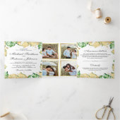 Groen en goudmonstera Palm Foto Collage Wedding Drieluik Uitnodiging (Binnen)