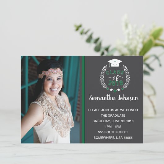 Groen en grijs afstudeerfeest uitnodigen kaart (Staand voorkant)