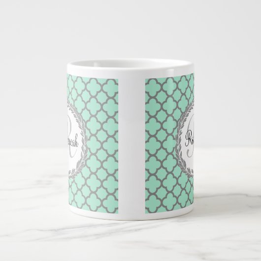groen en grijs Quatrefoil Monogram Laurel Grote Koffiekop (Voorkant)