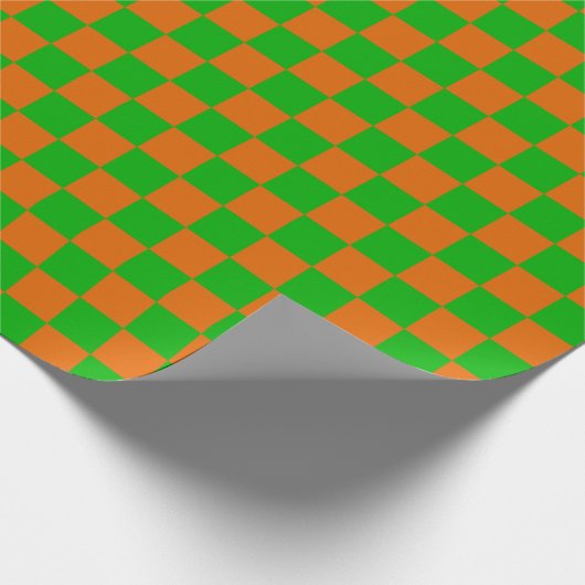 Groen en Oranje Checkerboard Patroon Cadeaupapier (Hoek)