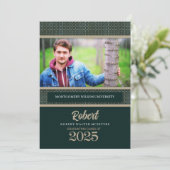 Groen en Taupe Afstuderen Class 2025 Foto Kaart (Staand voorkant)