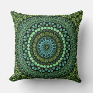 Groen en Turquoise Kaleidoscoop Mandala Patroon Kussen